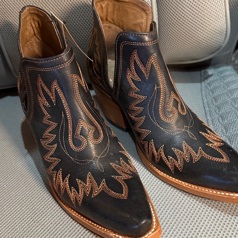 Ariat Dixon X Toe Western Boots size 10 NWT - Picture 3 of 10